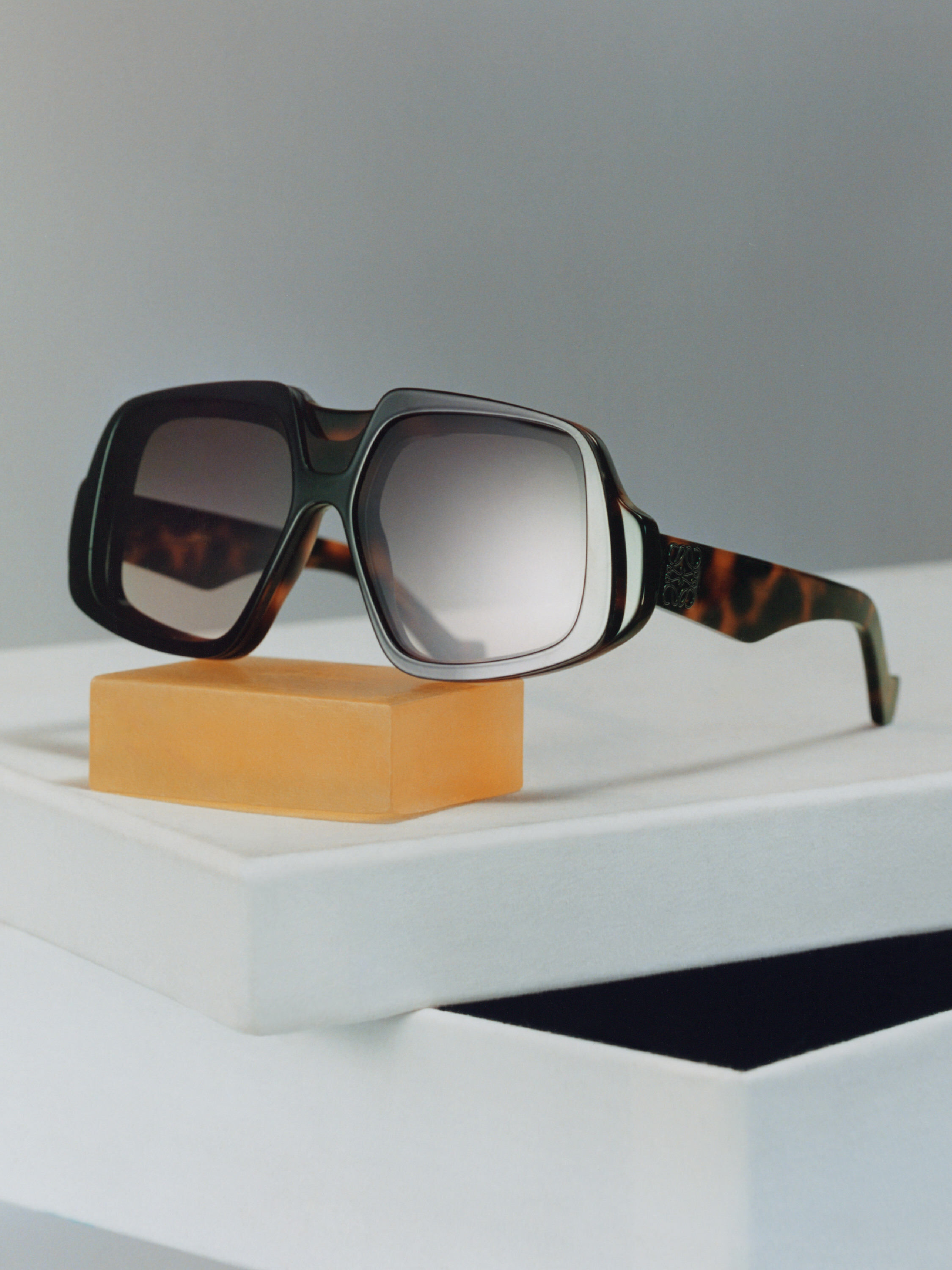 ロエベ サングラス Retro Screen sunglasses Black - LOEWE